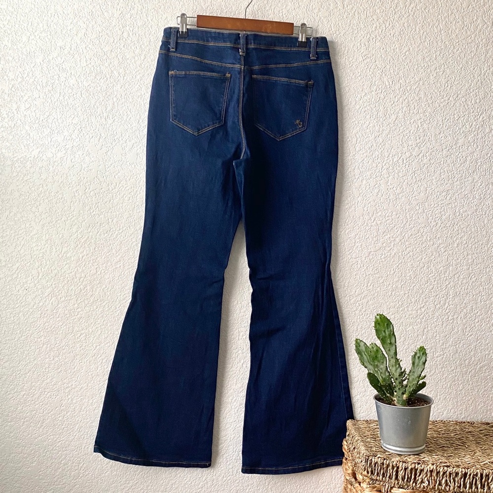 ModCloth | Flared Jeans - Picture 6 of 7